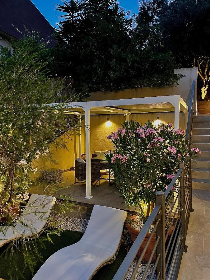 Al Poggio - Luxury Rooms Capoterra Dış mekan fotoğraf