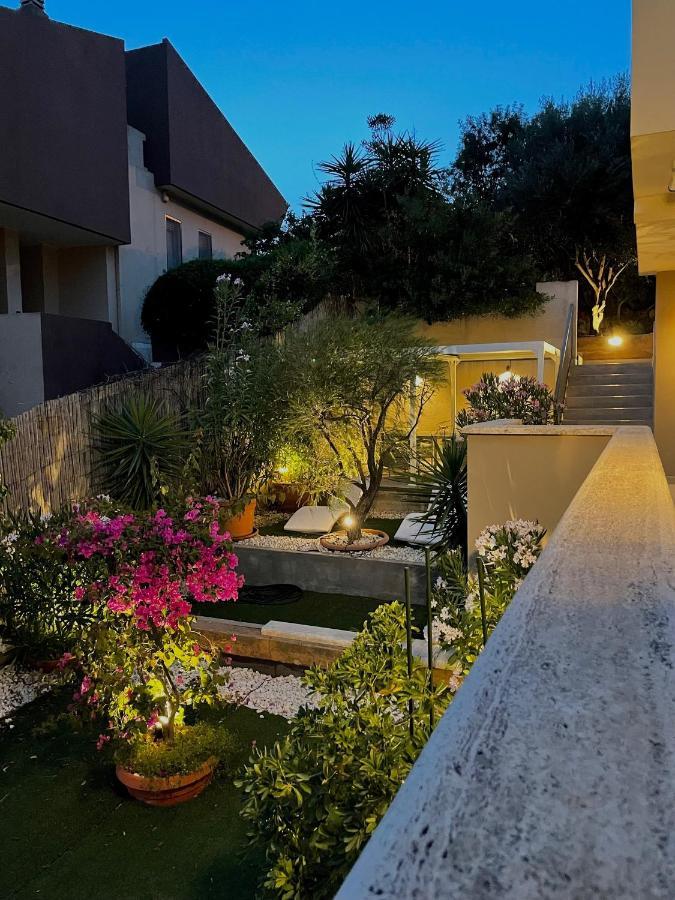 Al Poggio - Luxury Rooms Capoterra Dış mekan fotoğraf