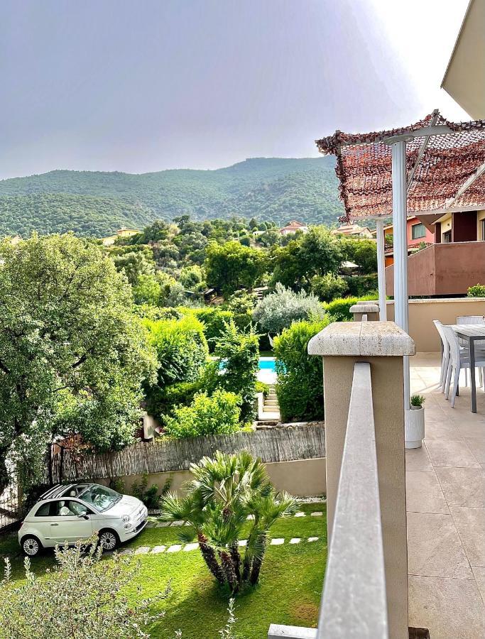 Al Poggio - Luxury Rooms Capoterra Dış mekan fotoğraf